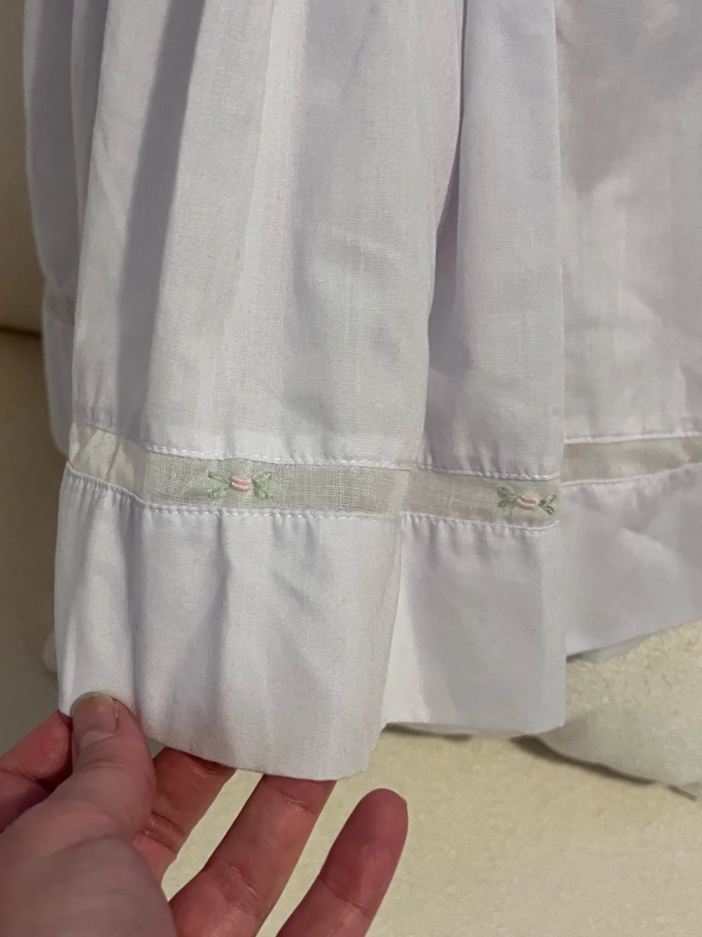 Petit Ami Lavender Smocked Puff Sleeve Dress - Picture 5 of 10